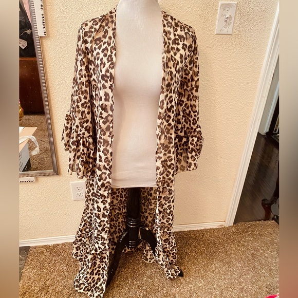 Turquoise Haven Cheetah Print Kimono - Picture 6 of 7